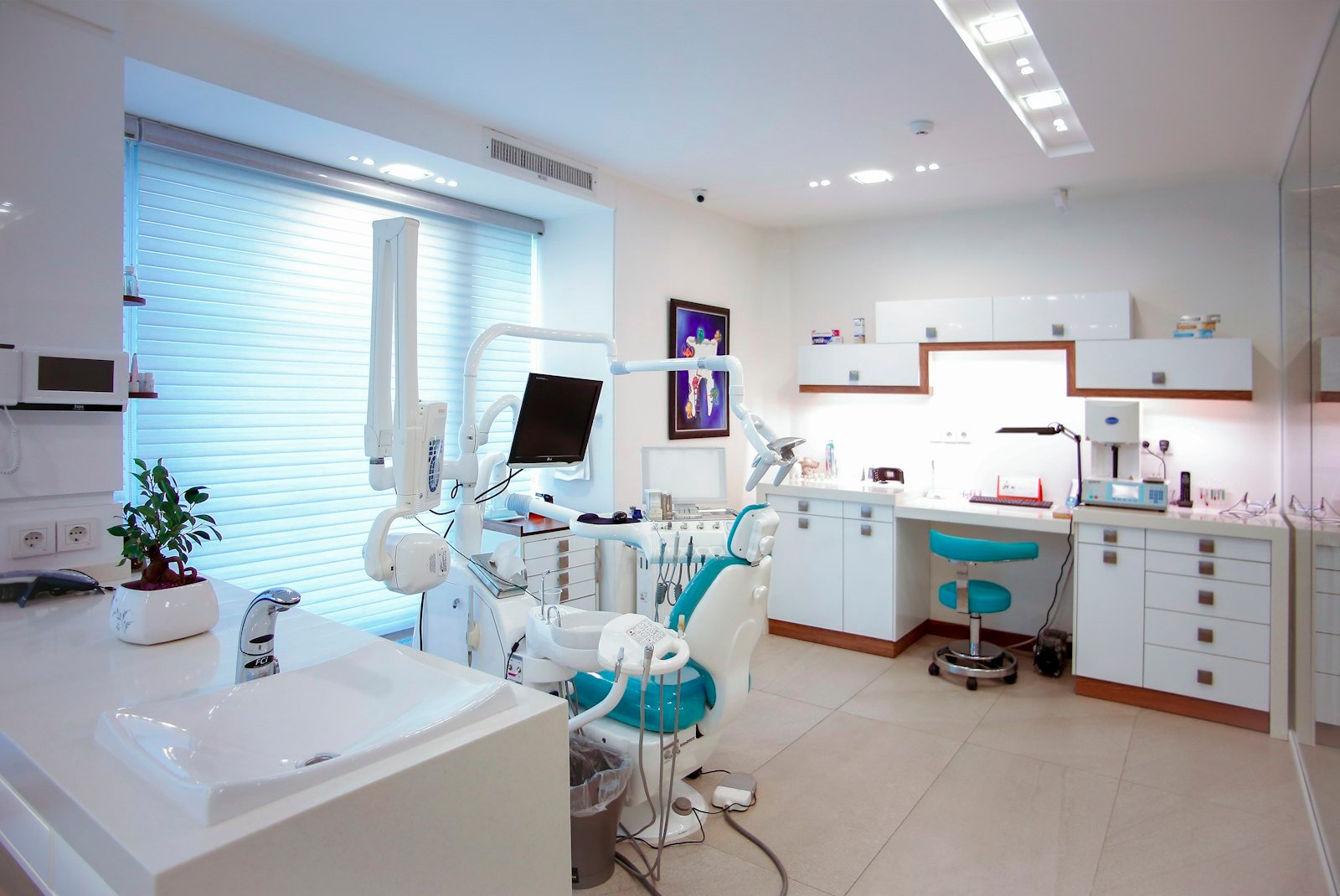 Gabinete dental luminoso de Clínica Dental Sants